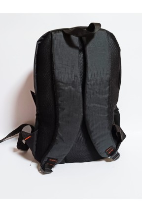 Okul Çantası Turuncu Fermuar Detaylı Okul Çantası Turuncu Fermuar Detaylı