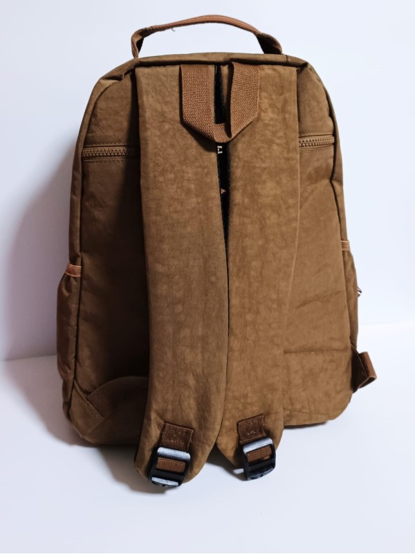 Sırt Çantası Kahverengi Orta Boy Sırt Çantası Kahverengi Orta Boy